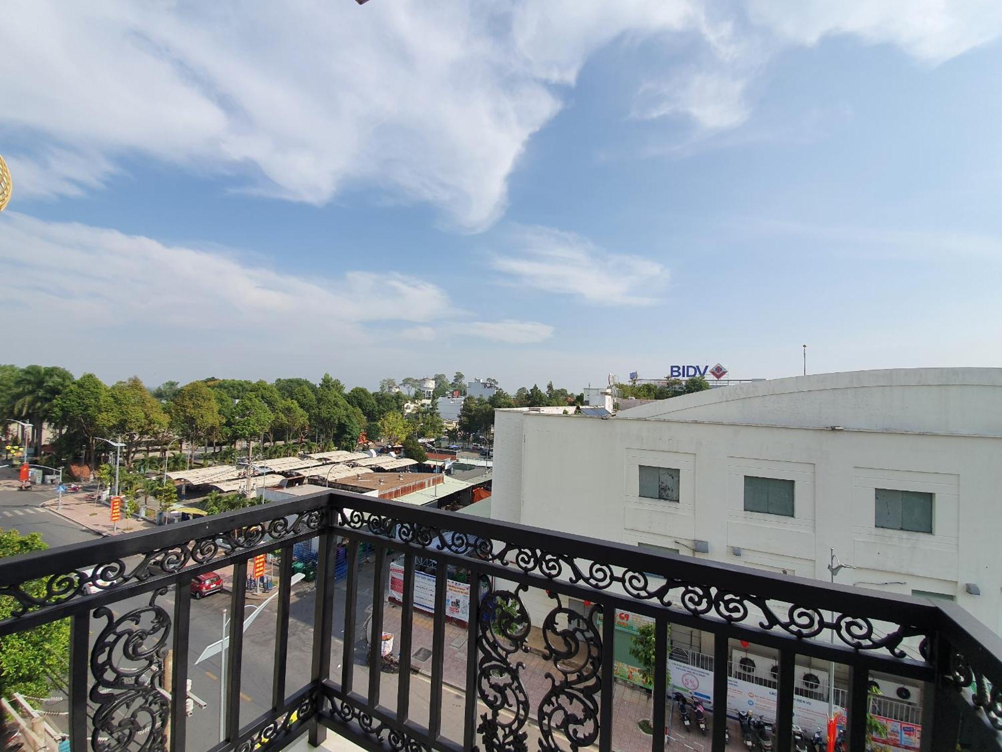 Minh Khue Hotel หวินห์ลอง ภายนอก รูปภาพ