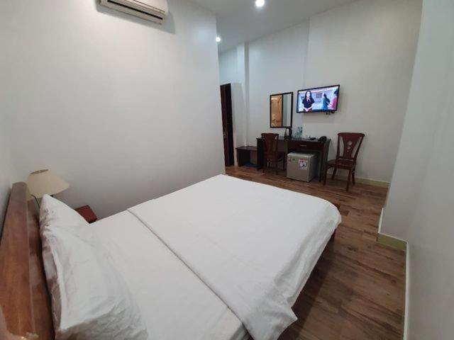Minh Khue Hotel หวินห์ลอง ภายนอก รูปภาพ