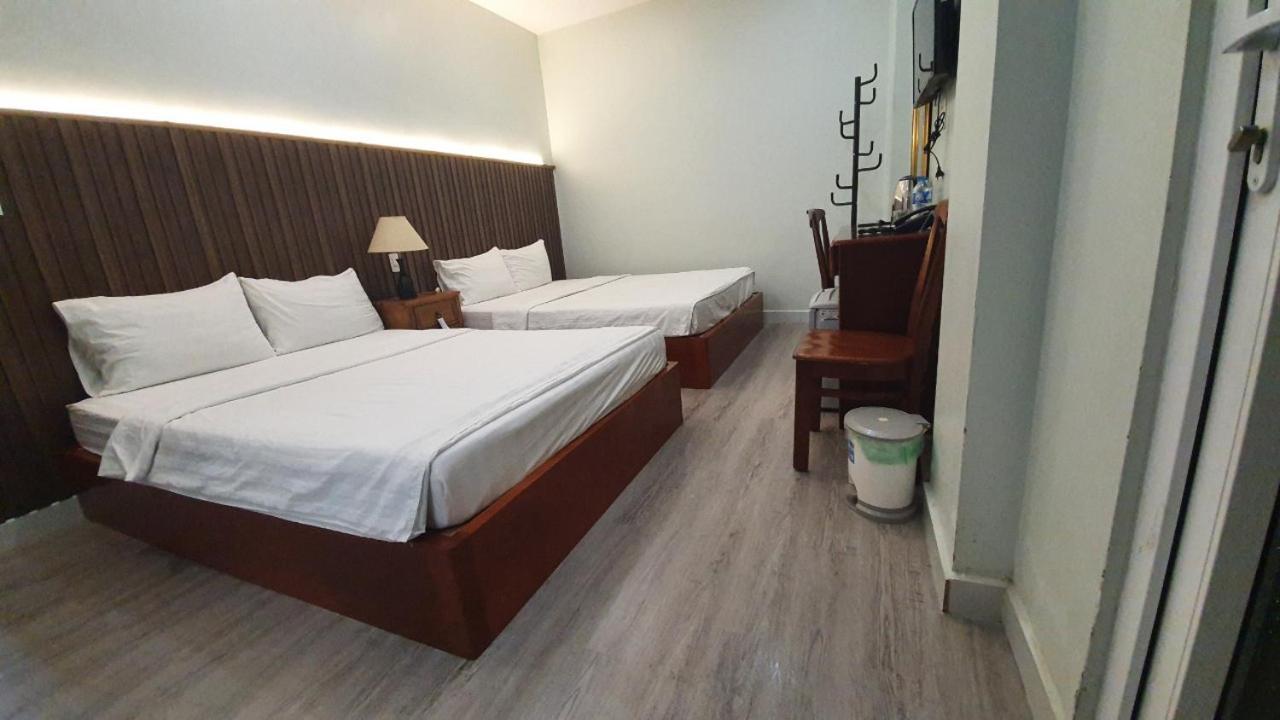 Minh Khue Hotel หวินห์ลอง ภายนอก รูปภาพ