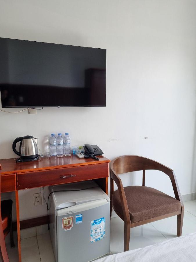 Minh Khue Hotel หวินห์ลอง ภายนอก รูปภาพ