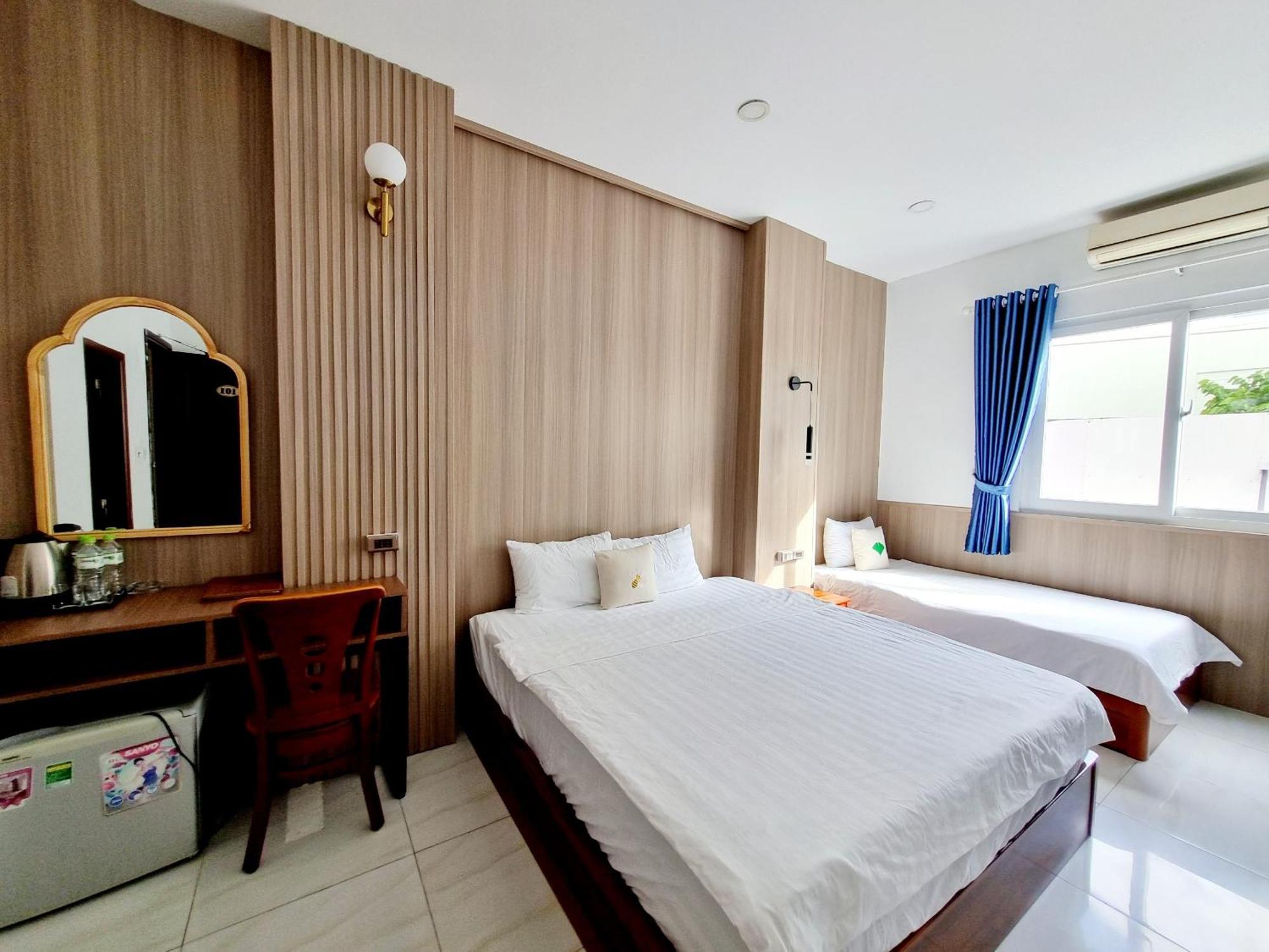 Minh Khue Hotel หวินห์ลอง ภายนอก รูปภาพ