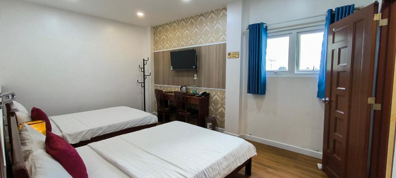 Minh Khue Hotel หวินห์ลอง ภายนอก รูปภาพ